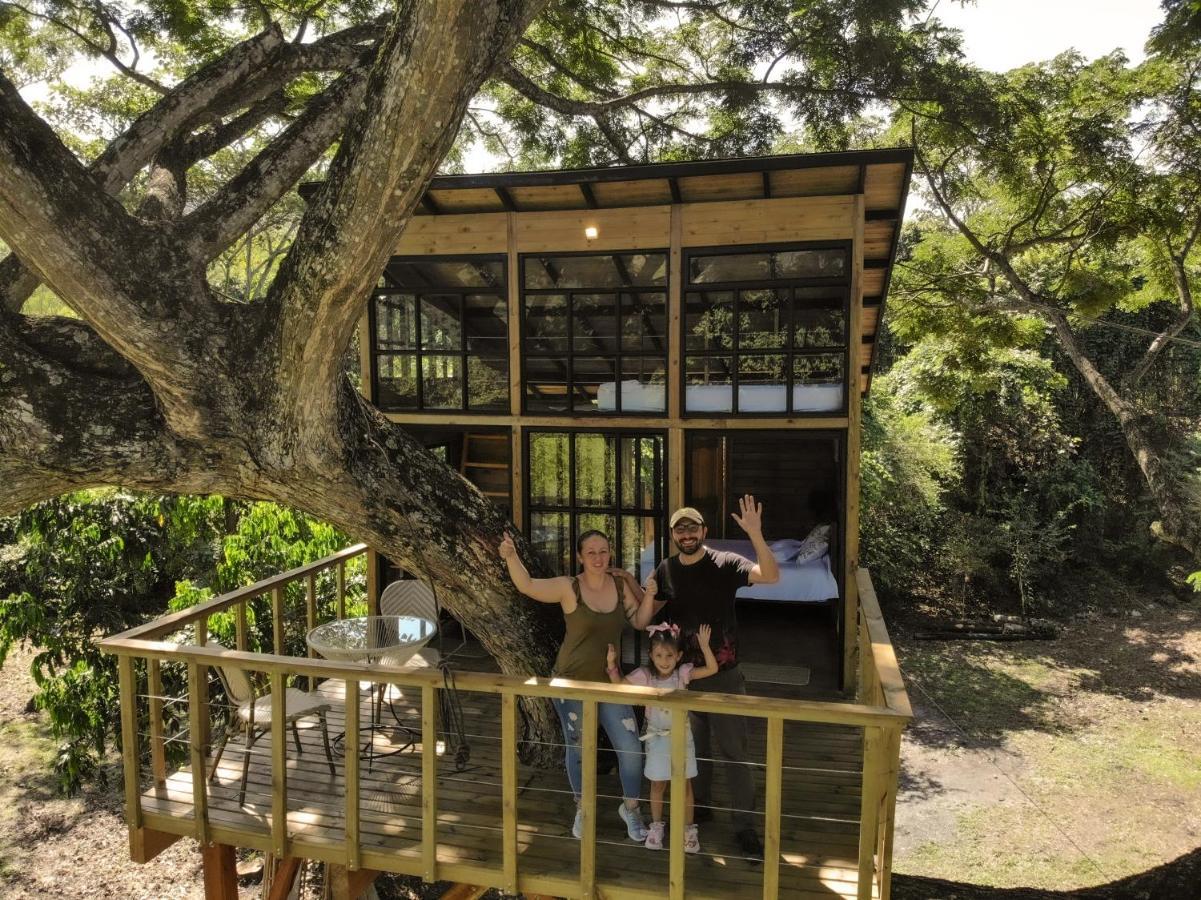 Vila Casa En El Arbol Utica Exteriér fotografie