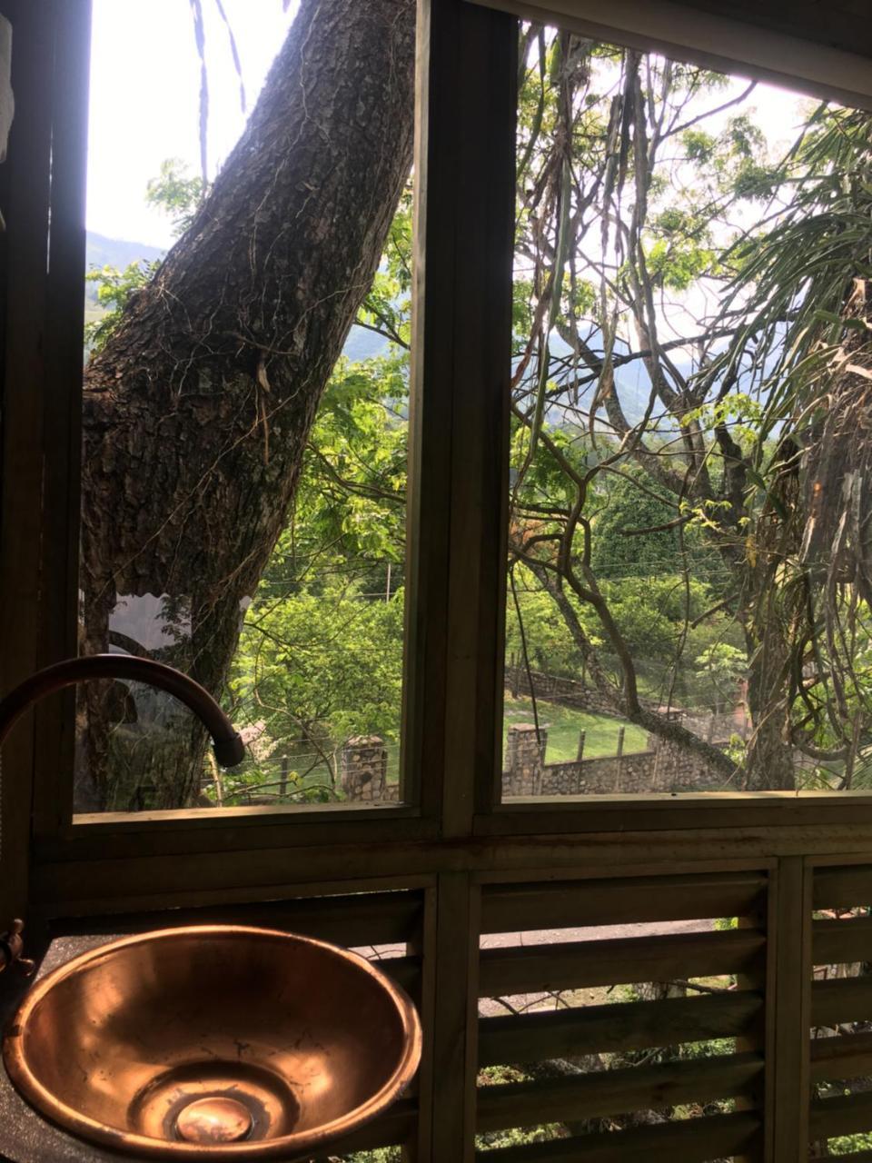 Vila Casa En El Arbol Utica Exteriér fotografie
