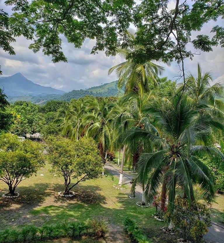 Vila Casa En El Arbol Utica Exteriér fotografie